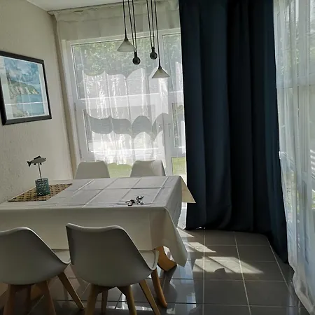 Suedwind Im Apartmenthaus Ruegenspitze Putgarten